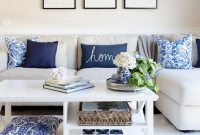 Elegant Coastal Themes For Your Living Room Design 23