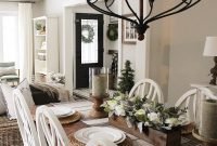 Rustic Farmhouse Dining Room Design Ideas 20