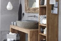 Astonishing Storage Ideas For Small Bathroom 08