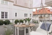 Best Ideas To Change Your Balcony Decor Into A Romantic Design 09