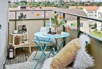 Best Ideas To Change Your Balcony Decor Into A Romantic Design 13