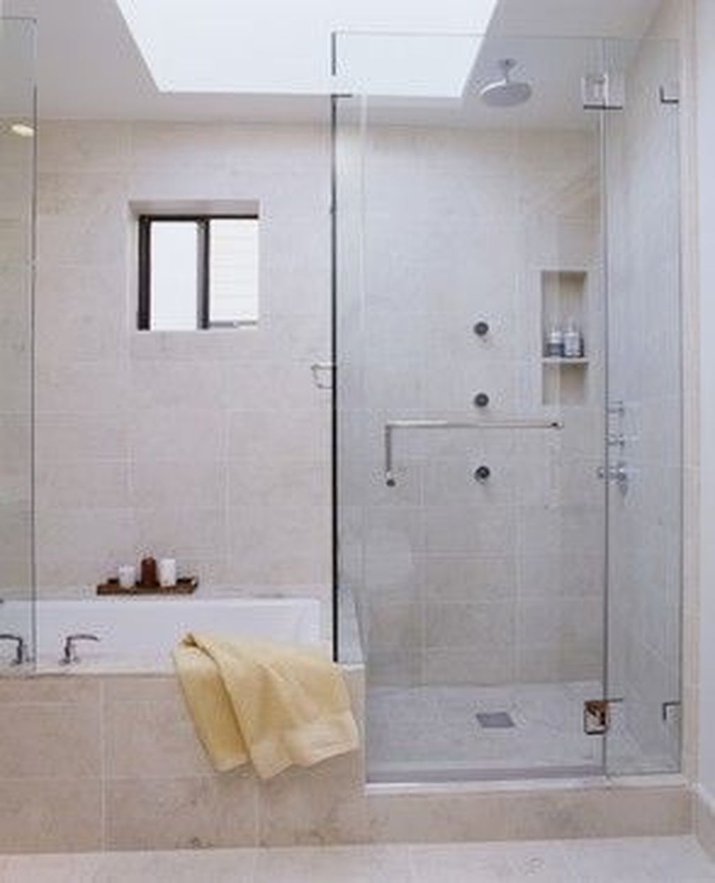 Brilliant Bathroom Design Ideas For Small Space 22