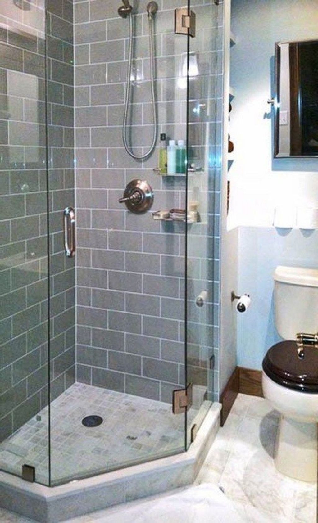Brilliant Bathroom Design Ideas For Small Space 47