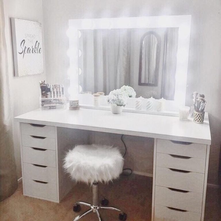 20+ Classy Dressing Table Design Ideas For Your Room