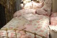 Cute Shabby Chic Bedroom Design Ideas For Your Daughter 23