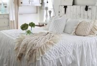 Cute Shabby Chic Bedroom Design Ideas For Your Daughter 50
