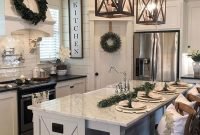 Fantastic Farmhouse Kitchen Cabinets Ideas For Home 38