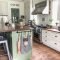 Fantastic Farmhouse Kitchen Cabinets Ideas For Home 39