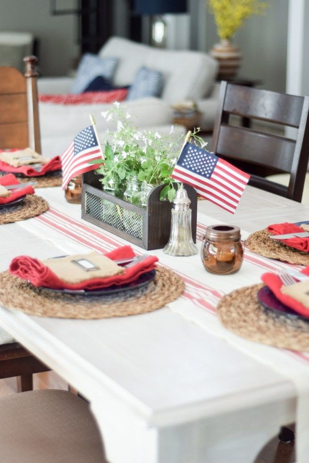 Inexpensive 4th Of July Decoration Ideas In The Dining Room 10