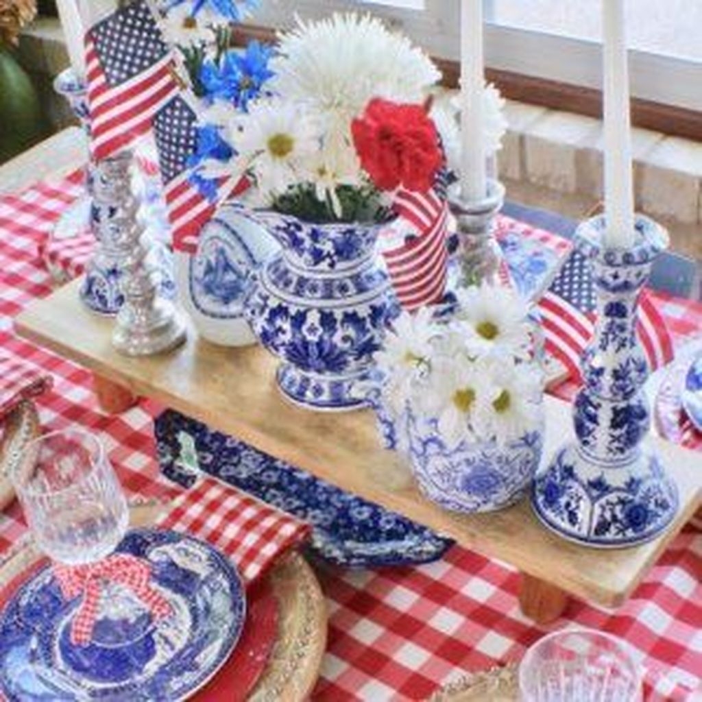 Inexpensive 4th Of July Decoration Ideas In The Dining Room 30