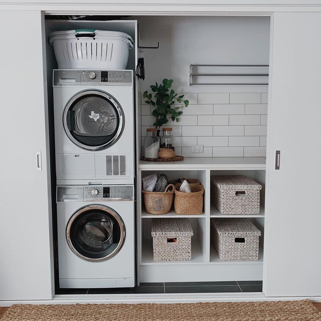 Minimalist And Small Laundry Room Ideas For Small Space 30