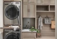 Minimalist And Small Laundry Room Ideas For Small Space 41