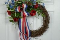 Pratiotic Handmade 4th Of July Wreath Ideas 21