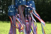 Simple And Pratiotic 4th Of July Decoration Ideas 05