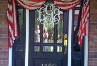 Simple And Pratiotic 4th Of July Decoration Ideas 28