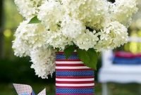 Simple And Pratiotic 4th Of July Decoration Ideas 44