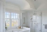 Stylish Coastal Bathroom Remodel Design Ideas 24