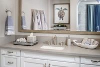 Stylish Coastal Bathroom Remodel Design Ideas 43