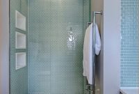 Stylish Coastal Bathroom Remodel Design Ideas 46