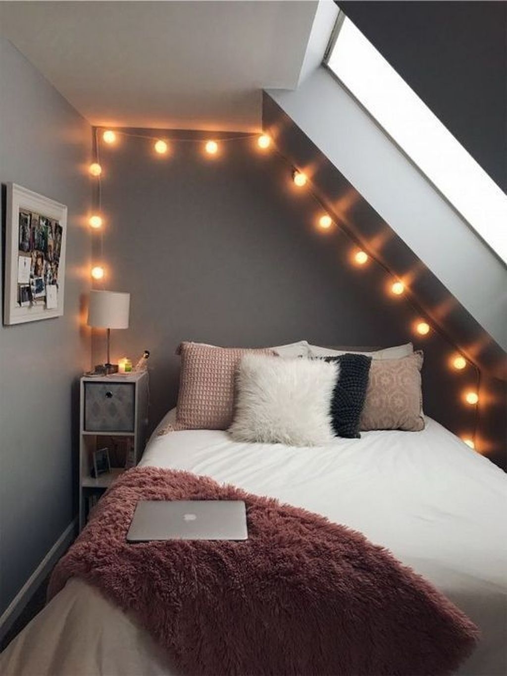 Trendy Decoration Ideas For Teenage Bedroom Design 10