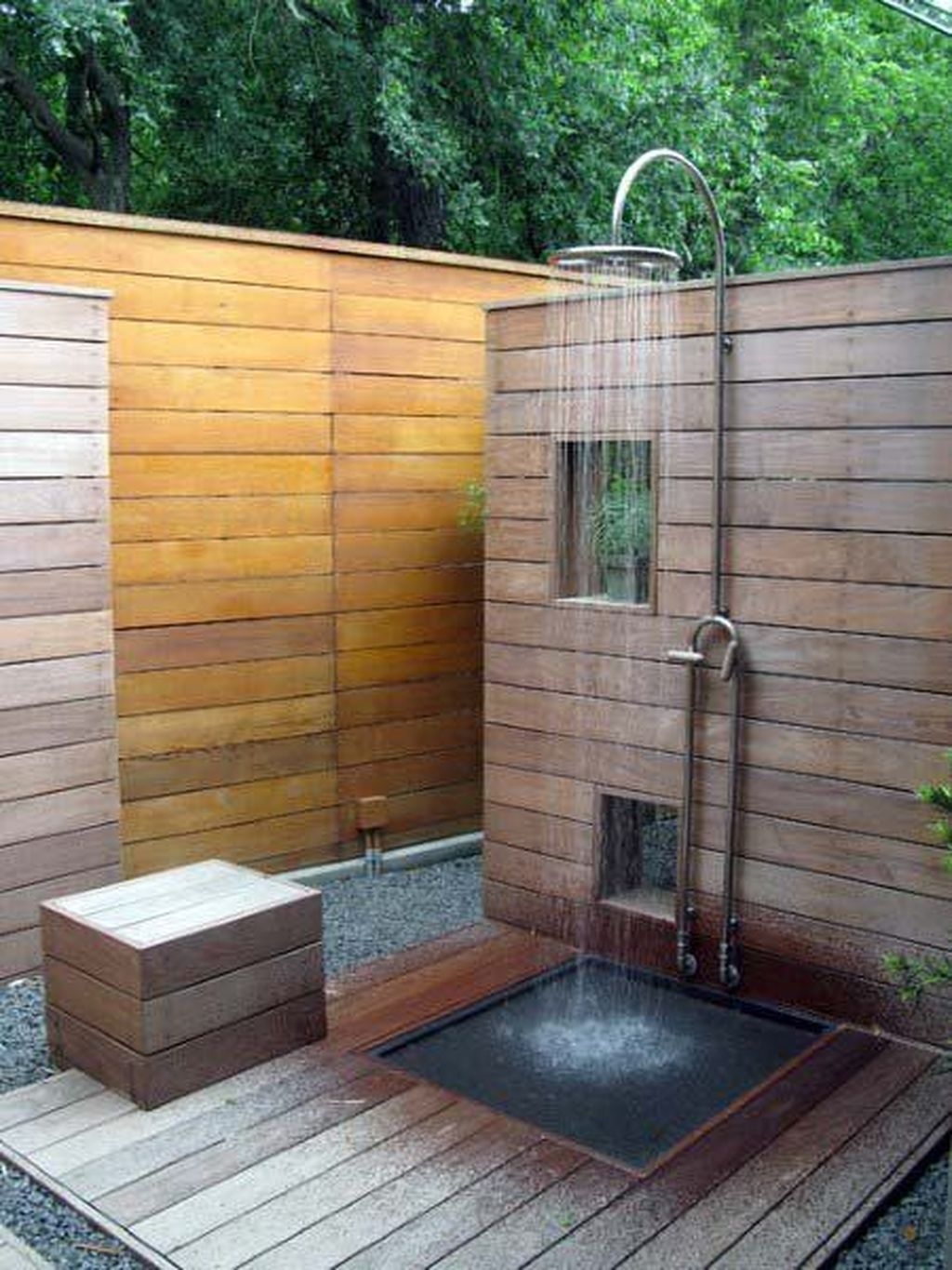 Affordable Outdoor Shower Ideas To Maximum Summer Vibes 14