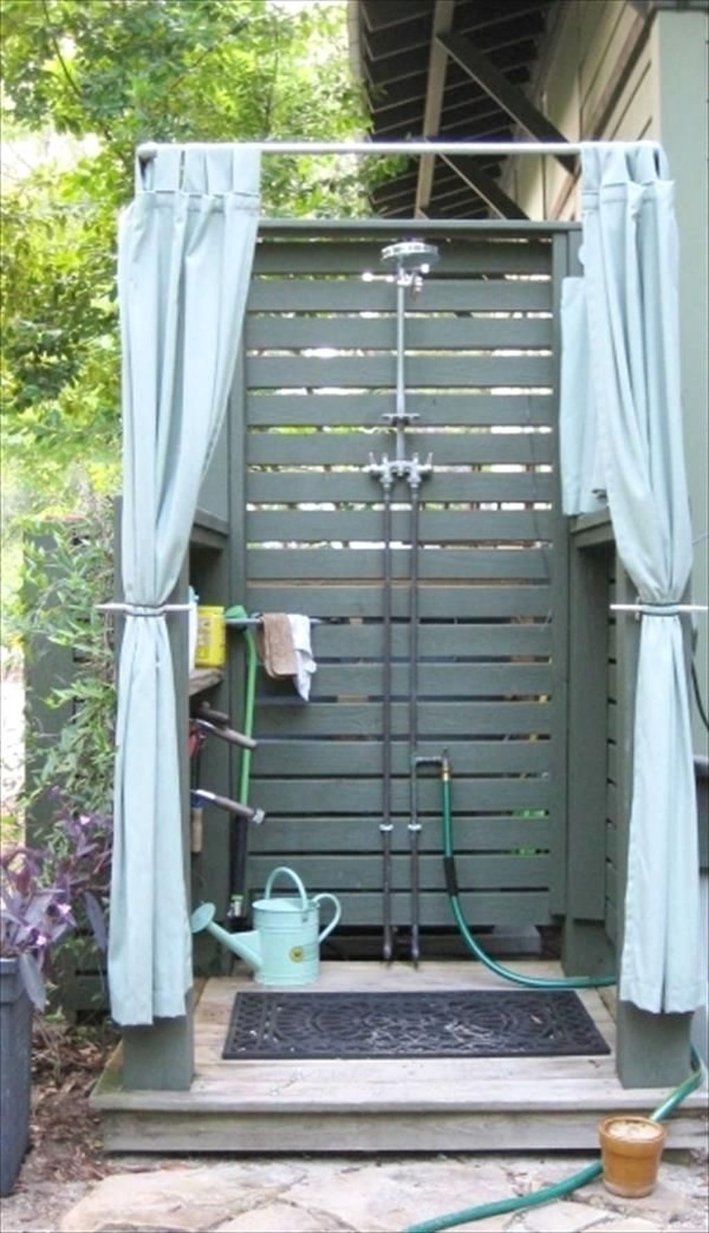 Affordable Outdoor Shower Ideas To Maximum Summer Vibes 18