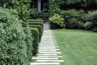 Awesome Small Garden Ideas With Stone Path 31