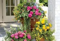 Beautiful Summer Container Garden Flower Ideas 15