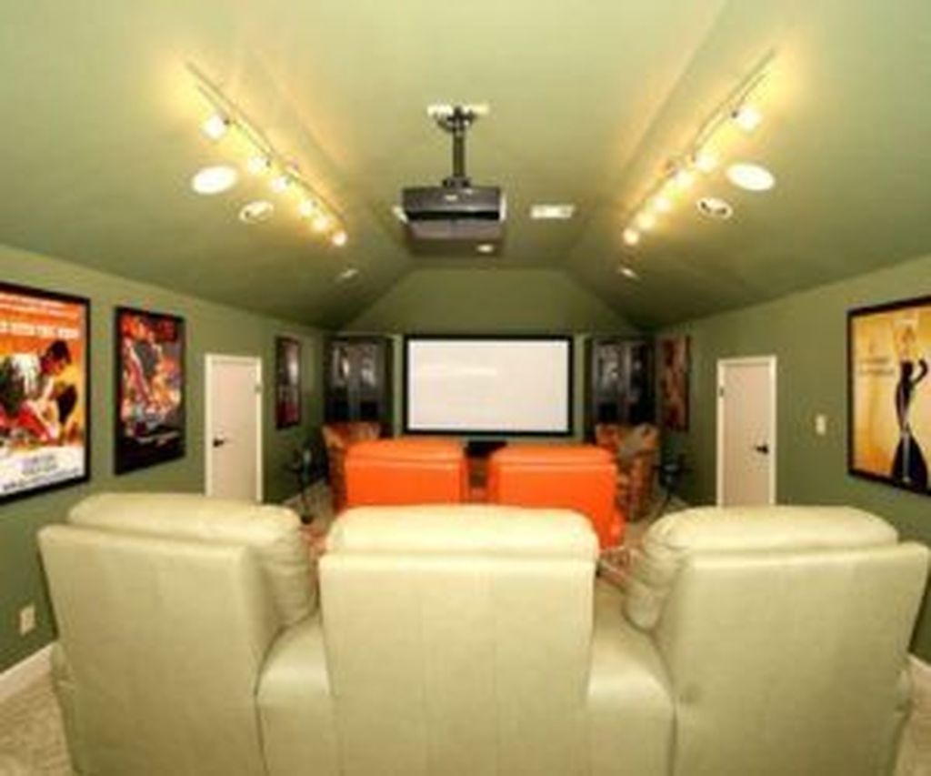 Best Small Movie Room Design For Your Happiness Family 18