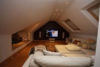 Best Small Movie Room Design For Your Happiness Family 31