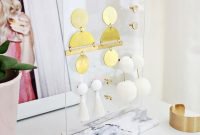 Creative DIY Hanging Storage Ideas For Your Home 01