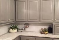 Easy Grey Kitchen Cabinets Ideas For Your Kitchen 46