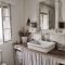 Impressive Vintage Bathroom Decoration You'll Love 50