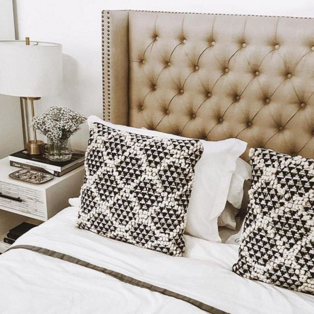 Incredible Headboard Design For Your Bedroom Inspiration 33