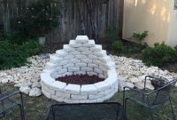 Marvelous Outdoor Fire Pit Ideas To Enjoying This Summer 01