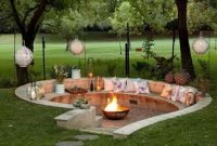 Marvelous Outdoor Fire Pit Ideas To Enjoying This Summer 44