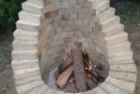 Marvelous Outdoor Fire Pit Ideas To Enjoying This Summer 53