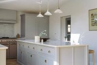 Stunning Wood Floor Ideas To Beautify Your Kitchen Room 18