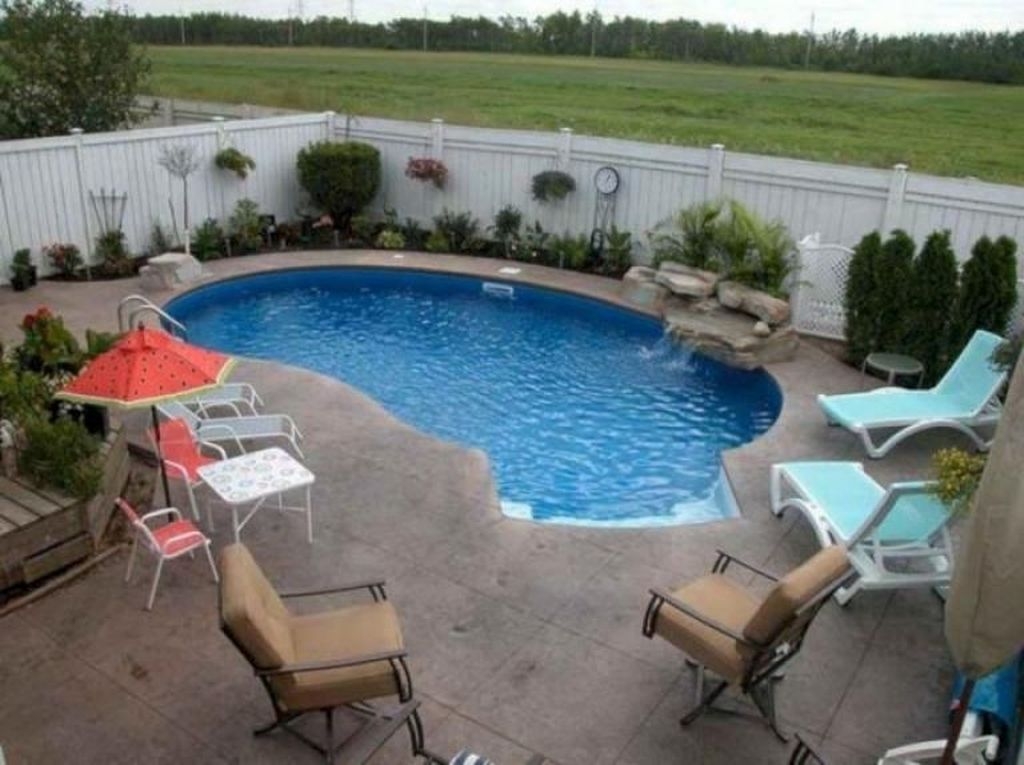 The Best Swimming Pool Design Ideas For Summer Time 38