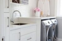 Wonderful Laundry Room Decorating Ideas For Small Space 19