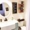 Amazing Bathroom Decor Ideas With Farmhouse Style 42