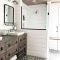 Amazing Bathroom Decor Ideas With Farmhouse Style 43