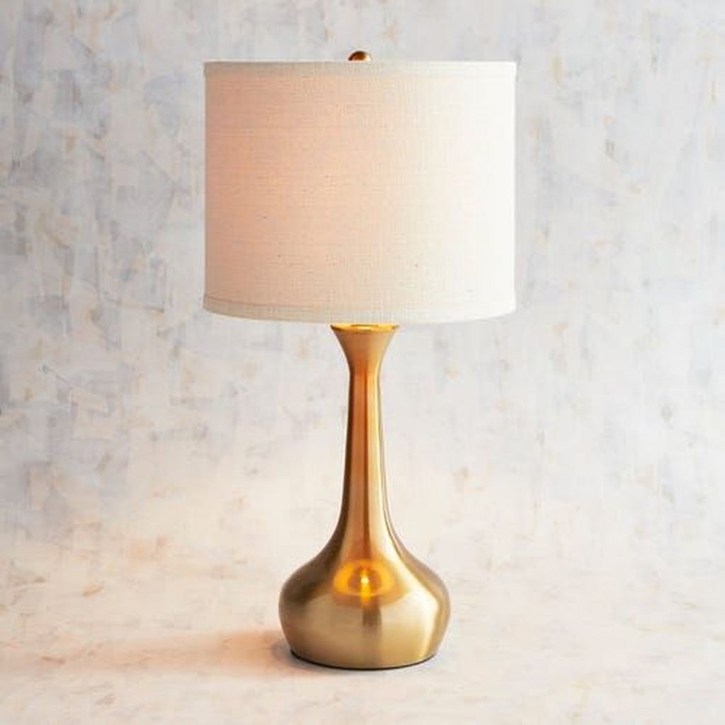 Awesome Table Lamp Ideas To Brighten Up Your Work Space 05