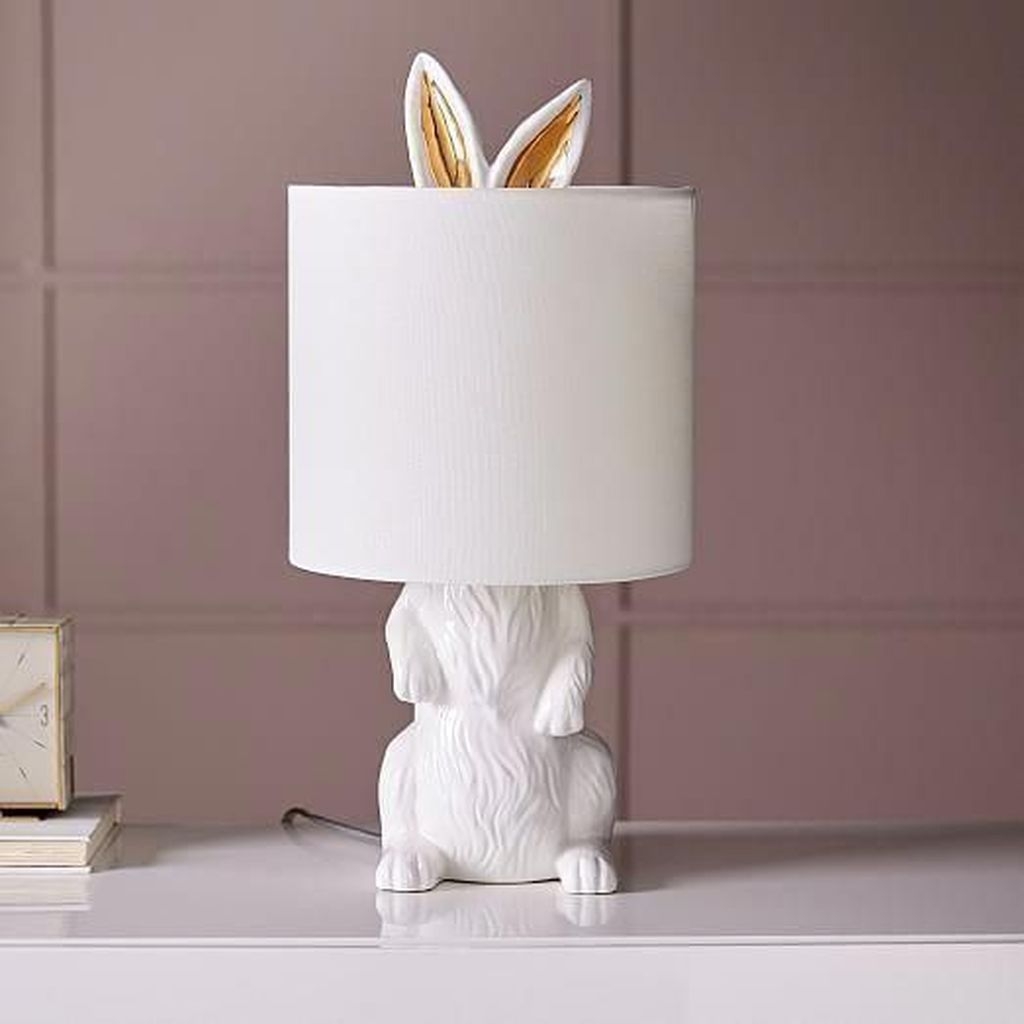 Awesome Table Lamp Ideas To Brighten Up Your Work Space 35