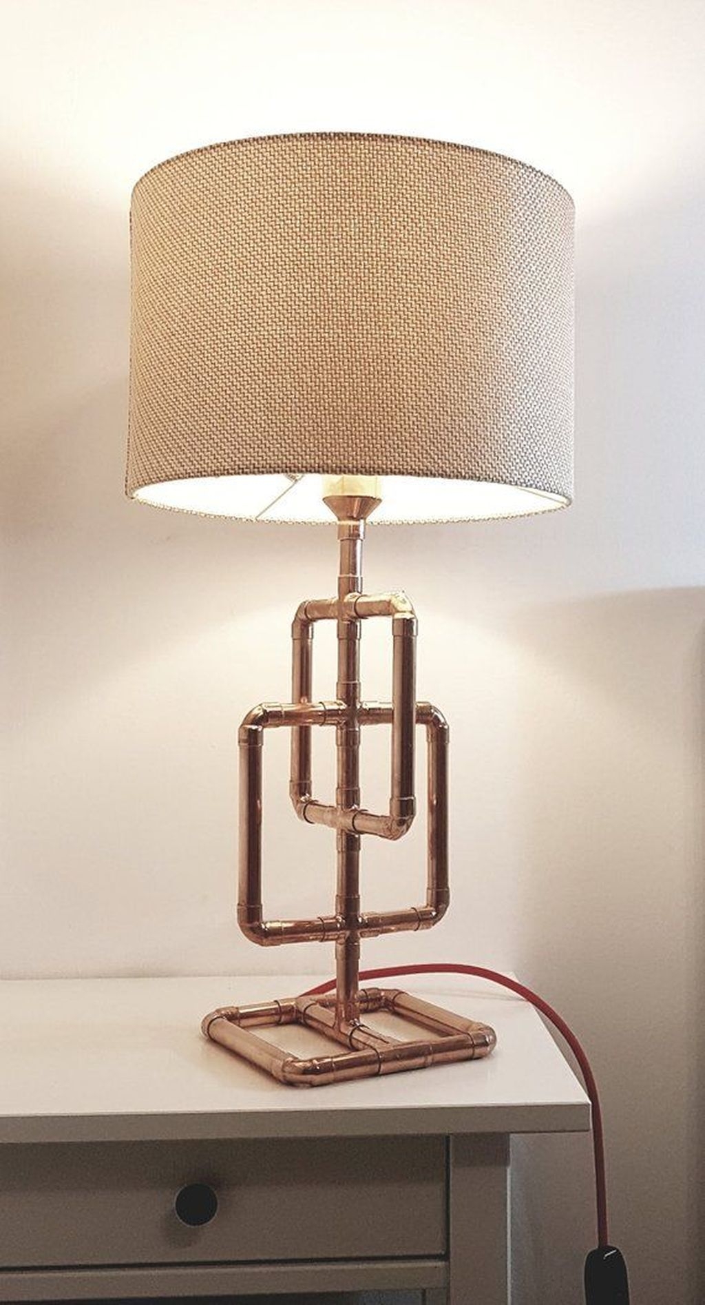 Awesome Table Lamp Ideas To Brighten Up Your Work Space 49