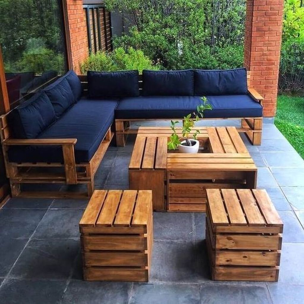 Best DIY Outdoor Furniture Ideas You Can Put In Garden 03