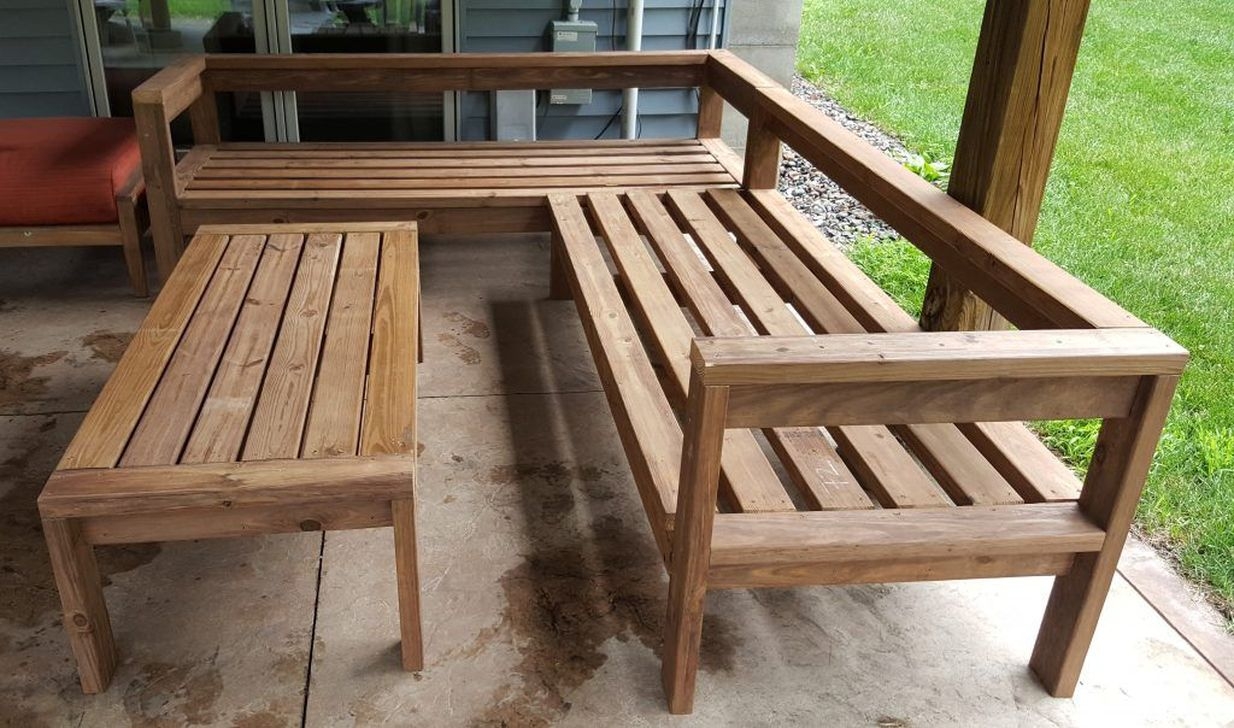Best DIY Outdoor Furniture Ideas You Can Put In Garden 11