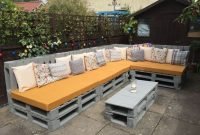 Best DIY Outdoor Furniture Ideas You Can Put In Garden 18