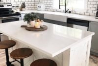 Elegant Kitchen Backsplash Decor To Improve Your Beautiful Kitchen 11