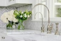 Elegant Kitchen Backsplash Decor To Improve Your Beautiful Kitchen 36